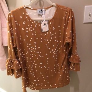 Dainty Jewells Ruffle Sleeve Layering Top NWT